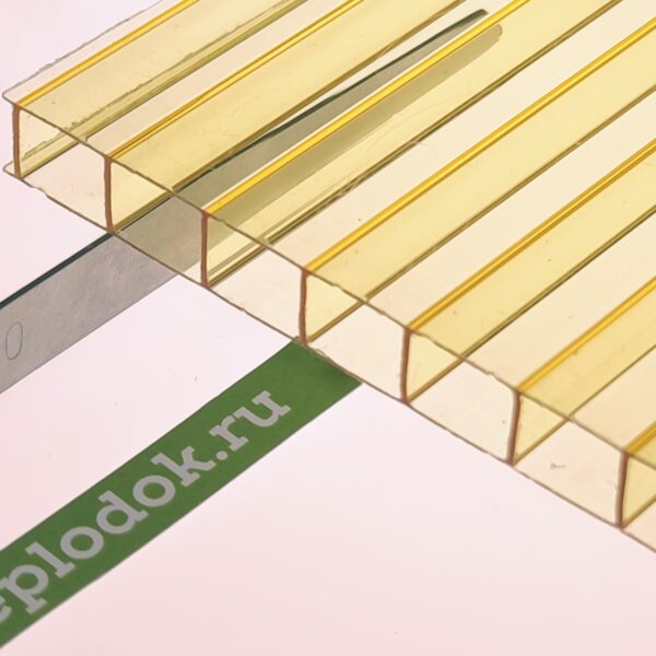 Сотовый поликарбонат 8 мм, желтый, 1,5 кг/м2 (ГОСТ), лист 2,1х12 м, Novattro